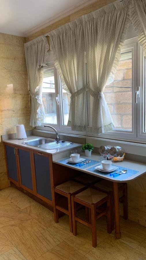 Appartamento Piso Praza Do Concello Porriño Esterno foto